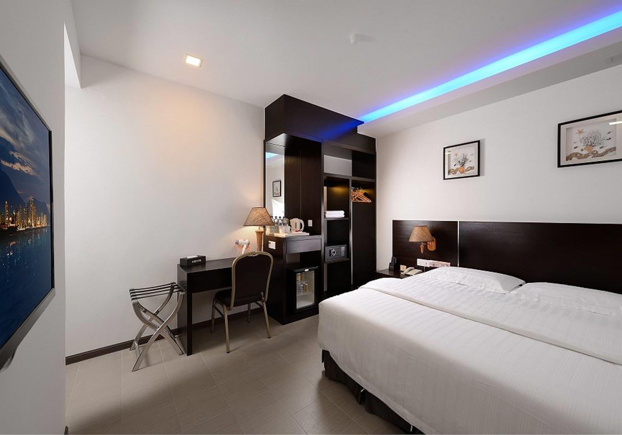 E-Red Hotel Bandar Perda Bukit Mertajam Exterior foto